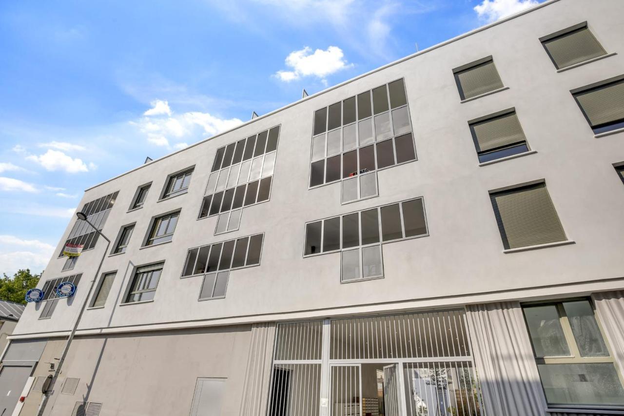 Superbe Appartement Avec Balcon Et Parking Proche Paris 생드니 외부 사진